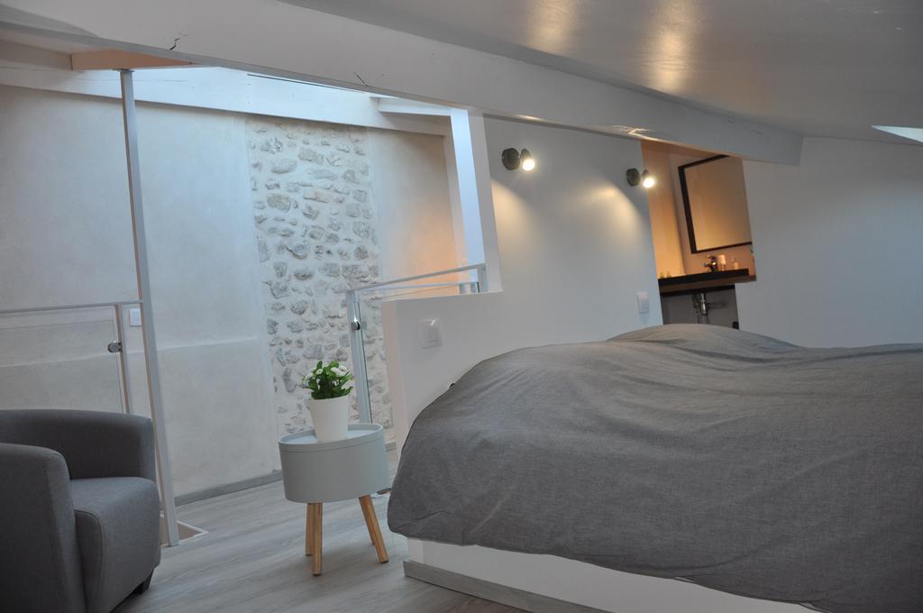 Holiday In Arles -Maison Du Centre Historique Екстериор снимка